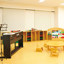【大阪保育こども教育専門学校】教室風景
